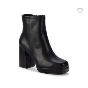 Steve Madden Black Ankle Boots